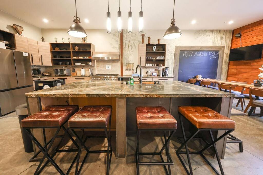 Holiday home Bamboo Loft 6br, 24 Guests San Diego