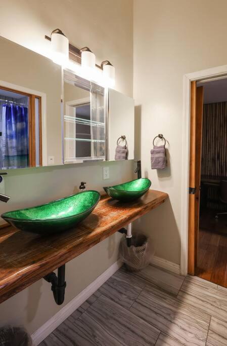 Bamboo Loft 6br, 24 Guests Holiday home *